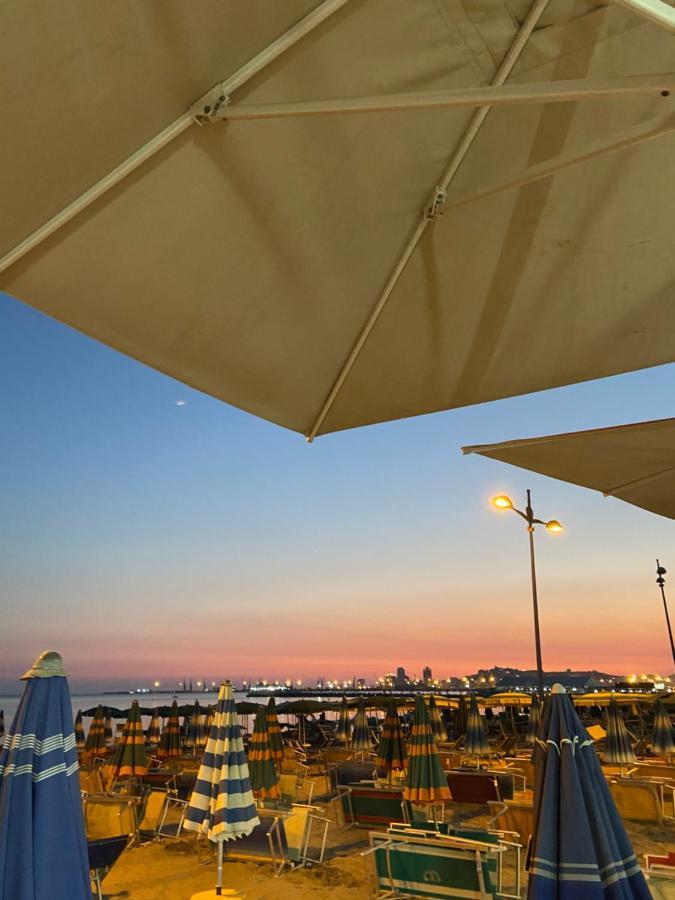 Star Apartments Durres Luaran gambar