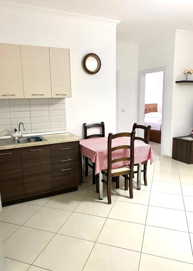 Star Apartments Durres Luaran gambar