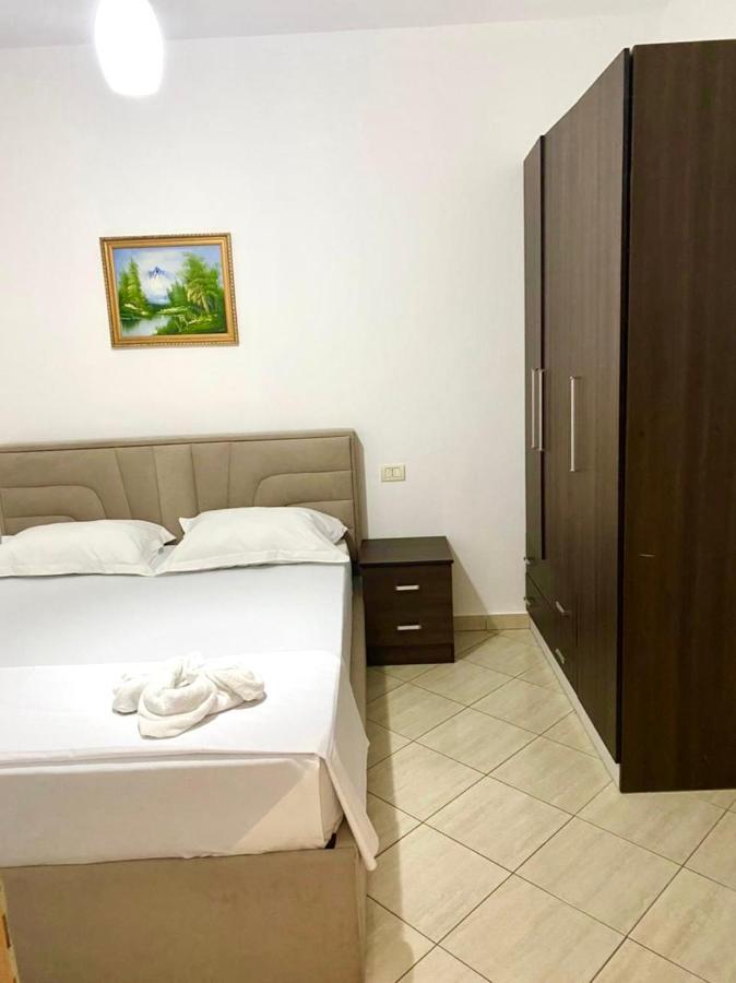 Star Apartments Durres Luaran gambar